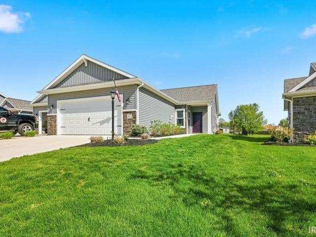 Condo for sale in Roanoke, Indiana