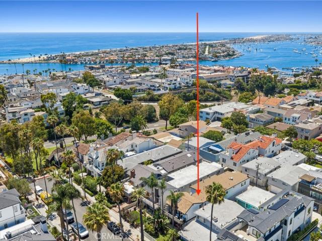Condo for sale in Corona Del Mar, California