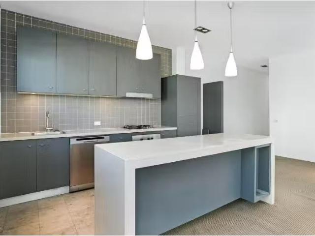 House for rent in Six Ways, Sydney