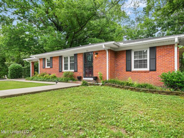 House for sale in Holly Springs, Mississippi