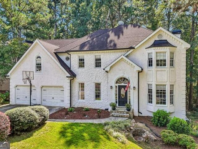 House for sale in Wildwood Springs, Roswell