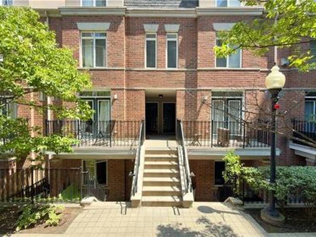 Townhouse for rent in Woburn, Ontario
