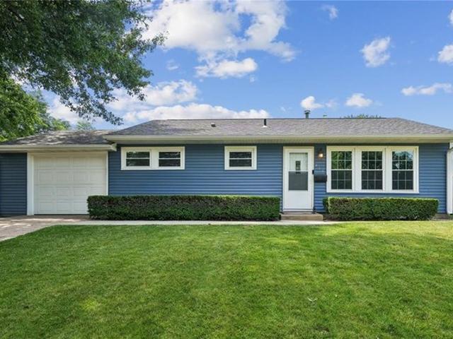 House for sale in Linn, Iowa