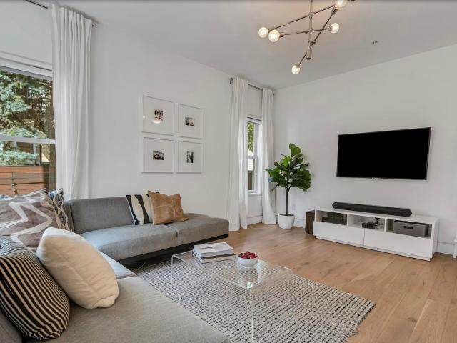 Condo for sale in Hudson, New Jersey