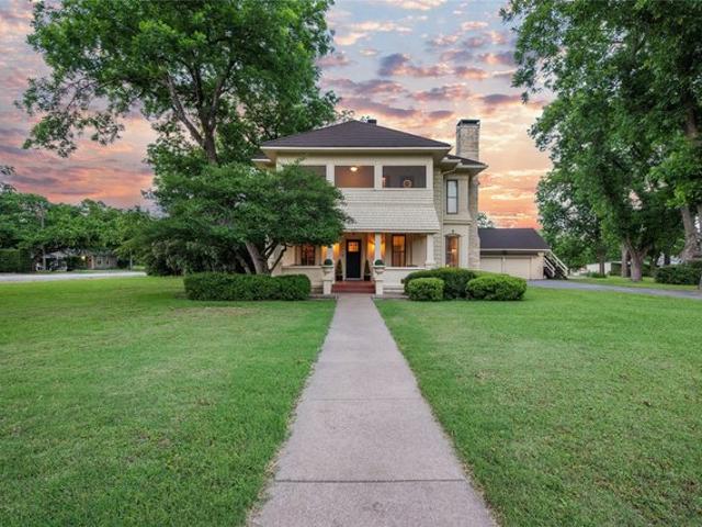 House for sale in Bosque, Texas