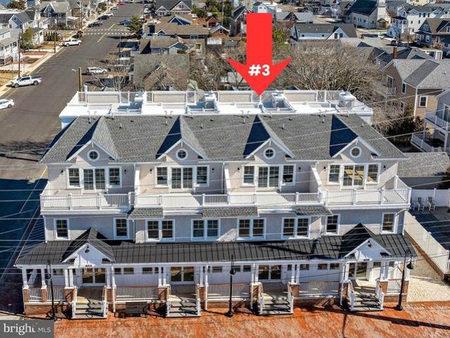 Townhouse for sale in Beach Haven, Ocean County