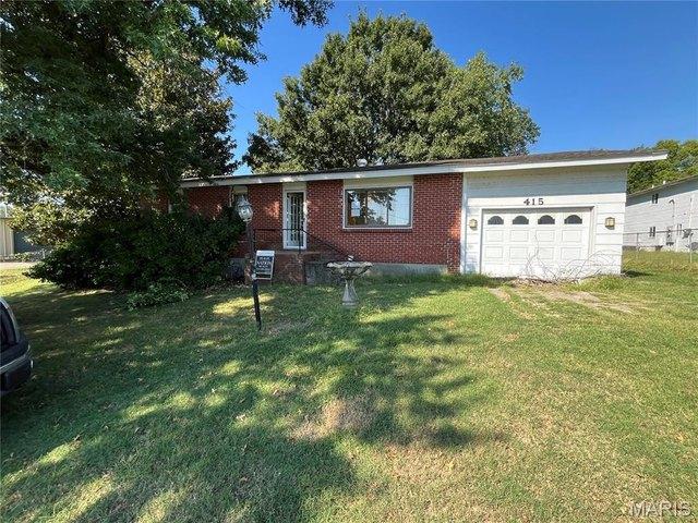 House for sale in Sikeston, Scott County