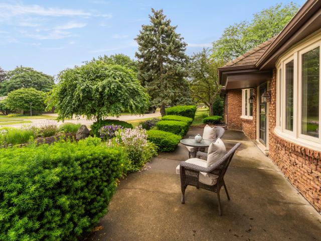 House for sale in Mchenry, Illinois