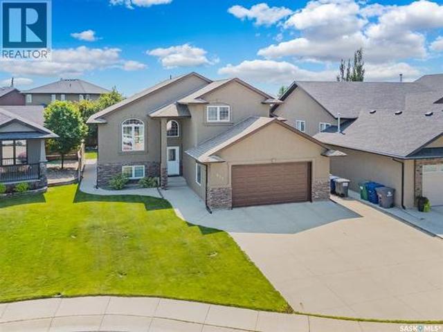 House for sale in Saskatoon, Saskatchewan
