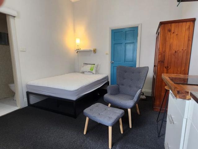 Granny Flat for rent in Ambergate, New South Wales