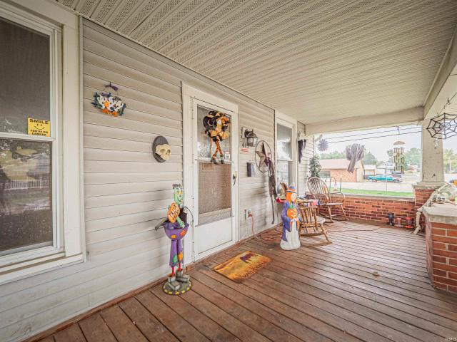 House for sale in Oakland City, Gibson County