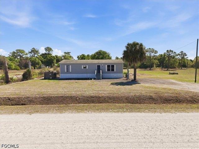 House for sale in Clewiston, Florida