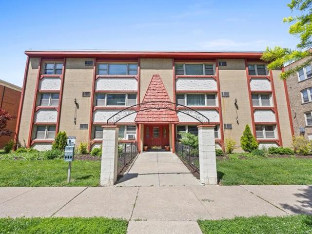 Condo for sale in Oak Park, Illinois