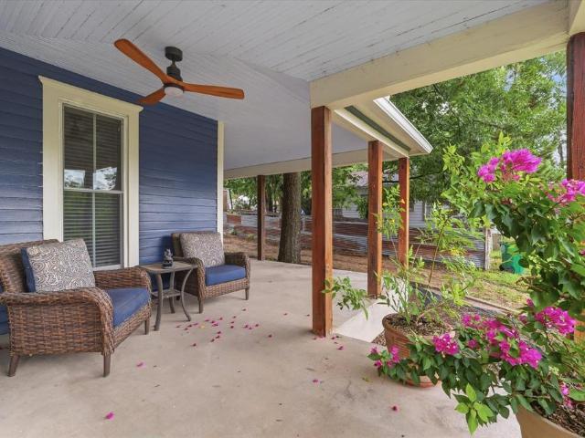 House for sale in Hamilton, Texas