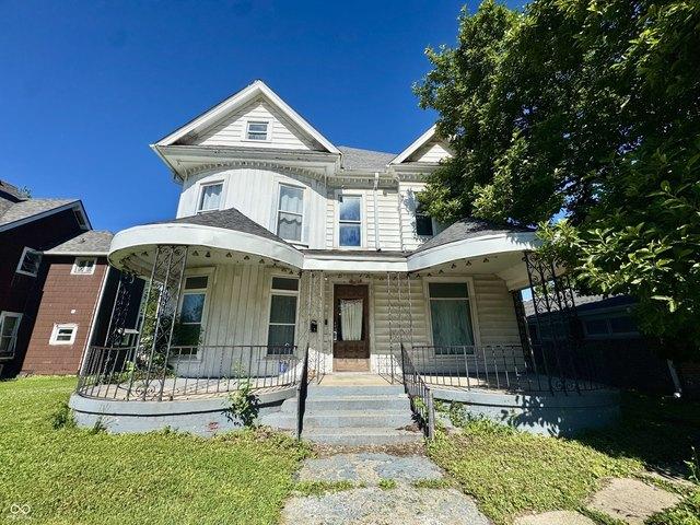 House for sale in Crawfordsville, Indiana