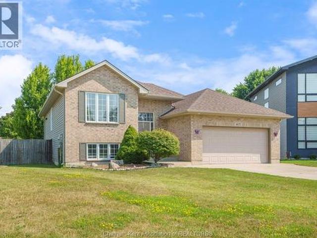 House for sale in St. Clair, Ontario