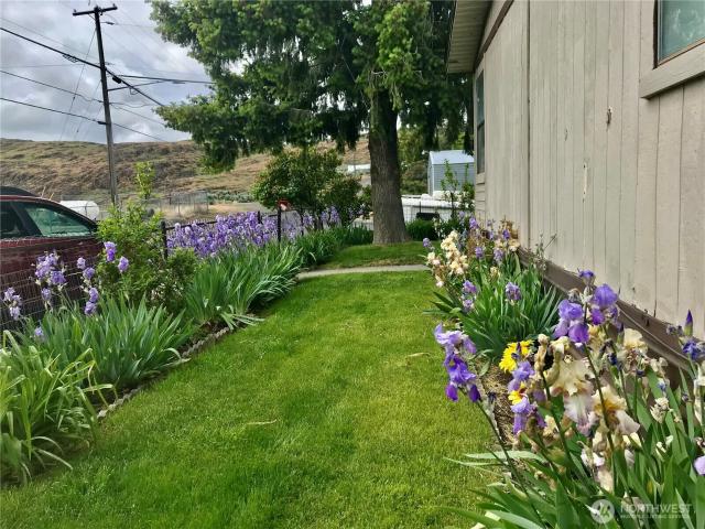 House for sale in Electric City