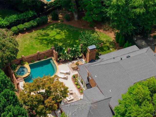House for sale in Sandy Springs, Georgia