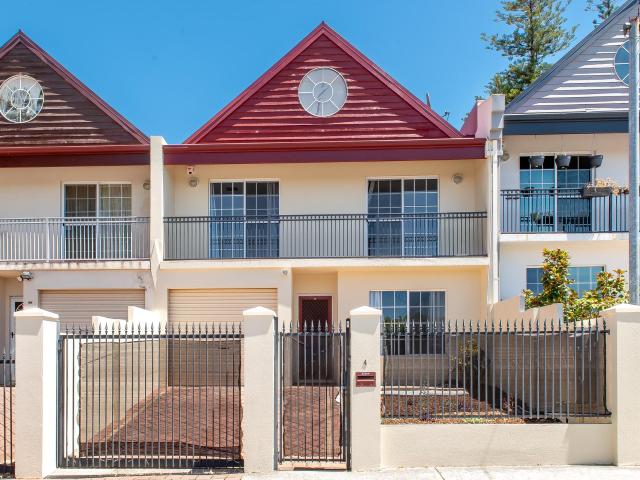 Townhouse for sale in Burswood, Western Australia