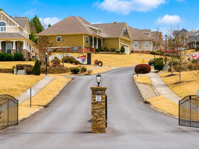 House for sale in Ringgold, Georgia