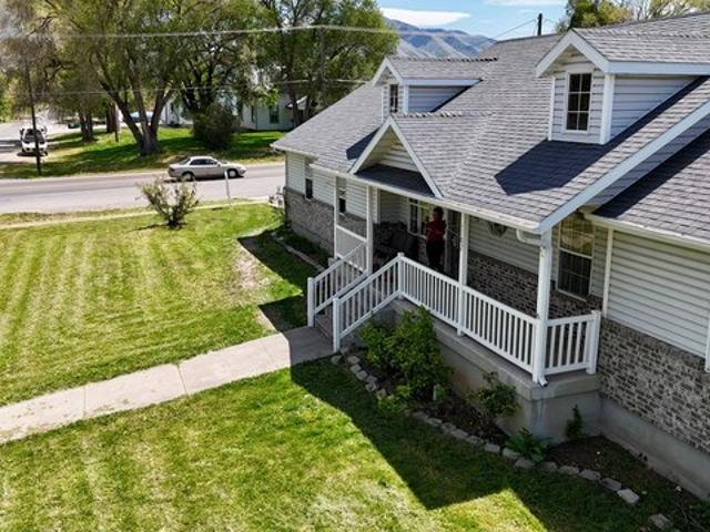 House for sale in Cache, Utah