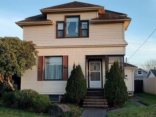 House for sale in Aberdeen, Washington