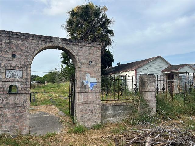 Land for sale in Robstown, Texas