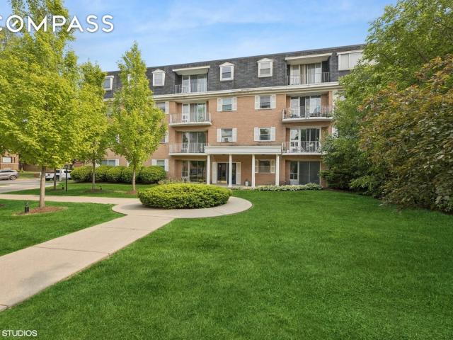 Condo for sale in Oak Park Condo for sale in Oak Park