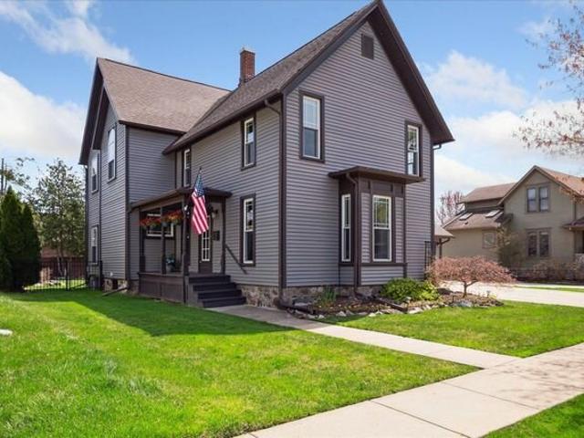 House for sale in Northville