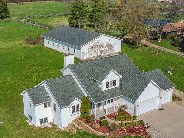 House for sale in Russell, Illinois