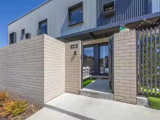 House for rent in Casey, Australian Capital Territory
