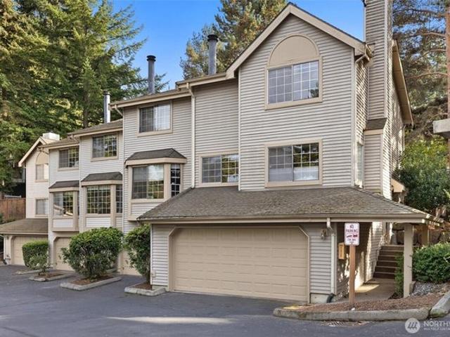 Townhouse for sale in Bellevue, King County