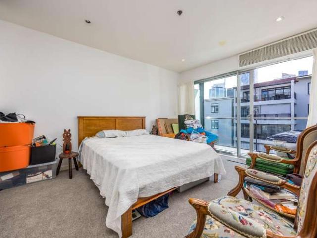 Apartment for sale in Owhata