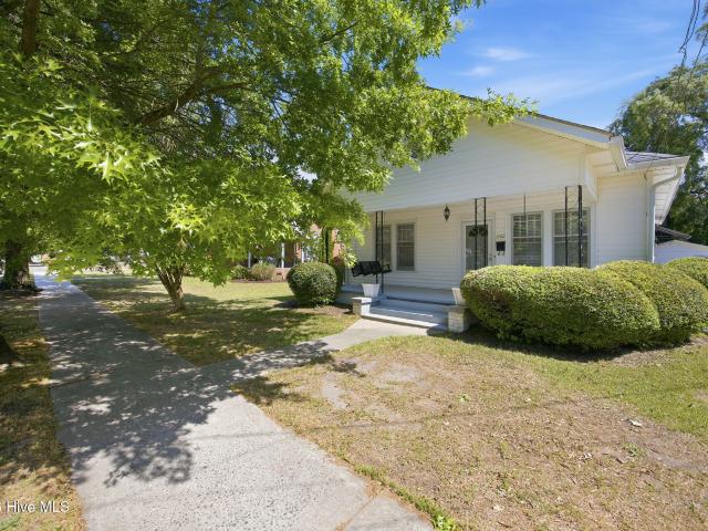 House for sale in Farmville, North Carolina