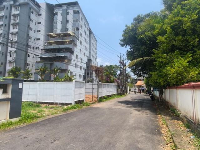 Land for sale in Kochi, Kerala