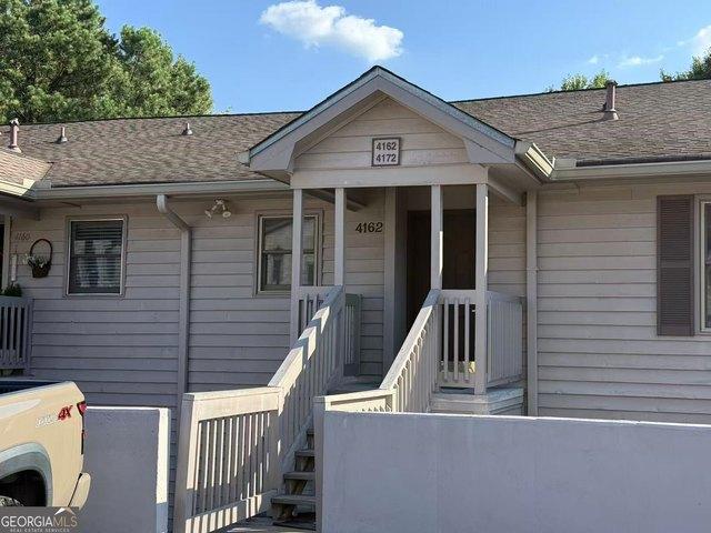 Townhouse for sale in Duluth, Georgia
