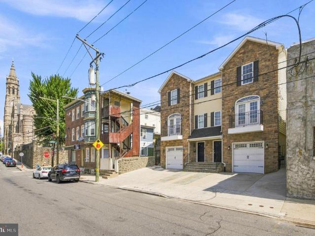 Townhouse for sale in Philadelphia, Pennsylvania