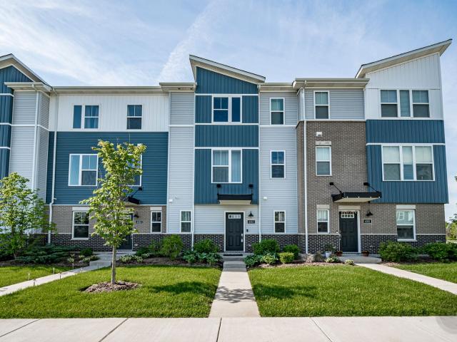 Townhouse for rent in Aurora, Illinois