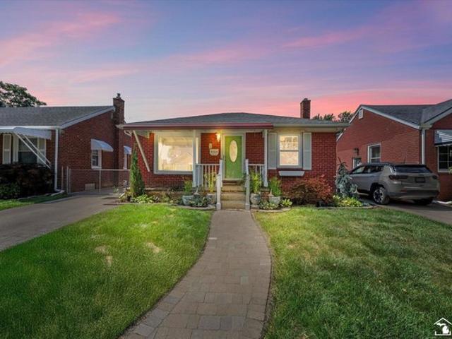 House for sale in Lincoln Park, Michigan