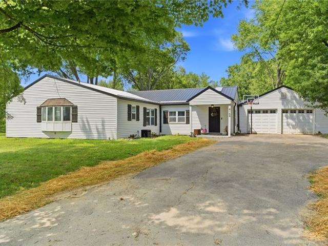 House for sale in Waynesville, Ohio