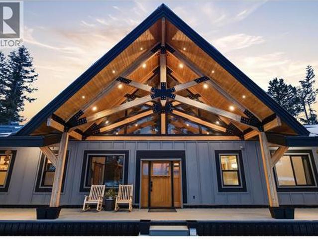 House for sale in 108 Mile Ranch, British Columbia