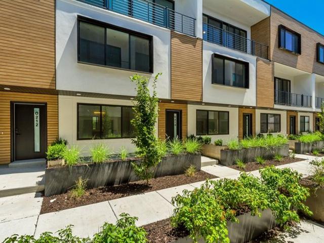 Townhouse for sale in Millcreek, Utah