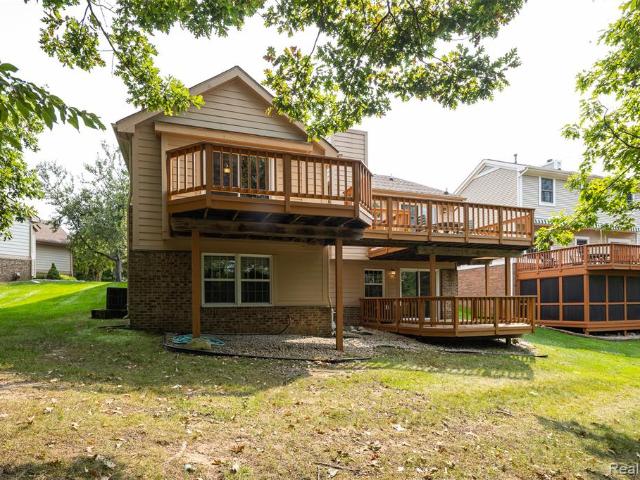 Condo for sale in Novi, Michigan