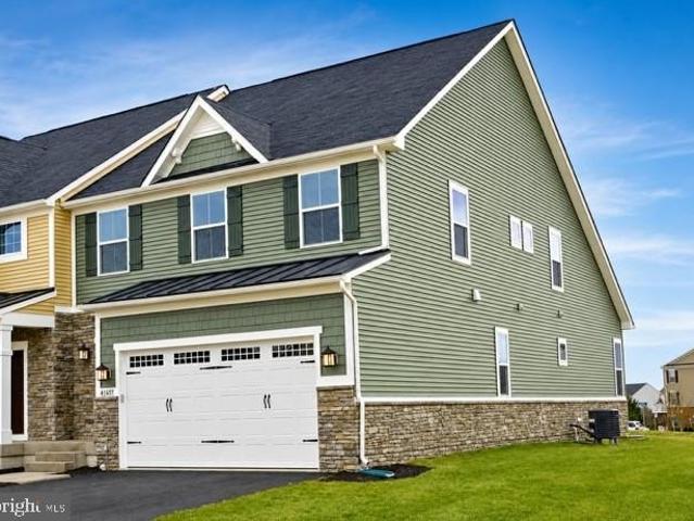 Townhouse for sale in Virginia