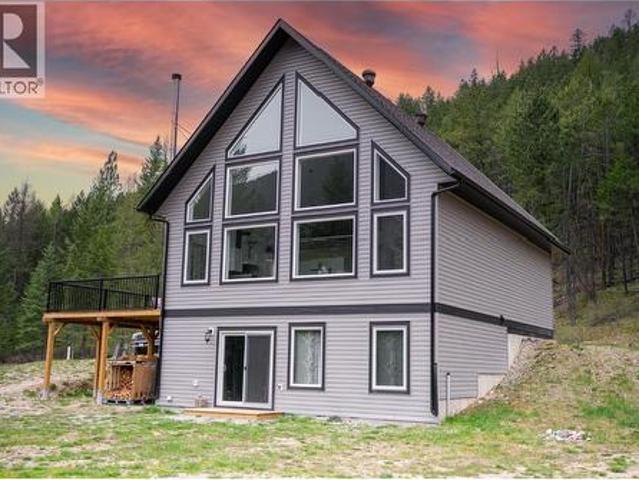 House for sale in Newgate, British Columbia