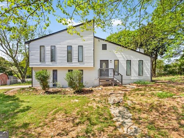 House for sale in Snellville, Georgia