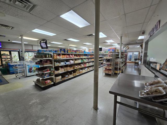 Commercial for sale in Hennepin, Minnesota