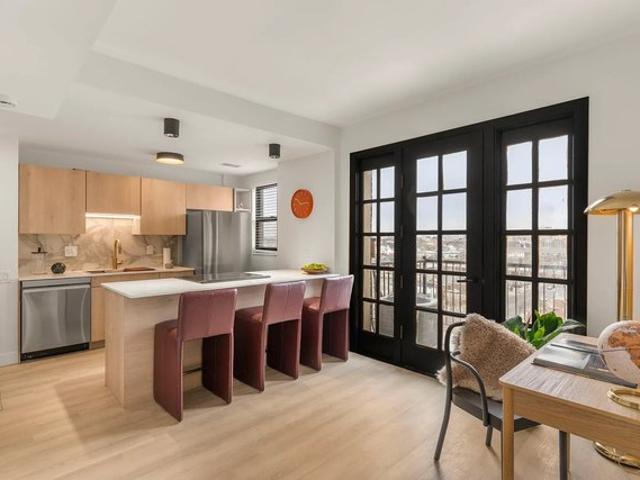 House for sale in Central West End, Saint Louis