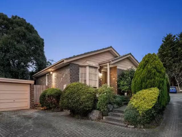 Apartment for rent in Box Hill