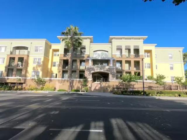 Condo for rent in Torrance